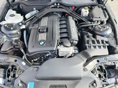BMW Z4 2.3i sDrive 2009 — Cabriolet sportif, entretien récent, 58 500 km — Miniatura 19