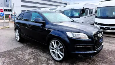 Audi Q7 3.0 TDI Quattro — SUV premium 7 places, motorisation diesel puissante — Seitenansicht