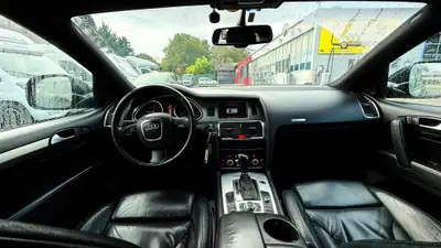 Audi Q7 3.0 TDI Quattro — SUV premium 7 places, motorisation diesel puissante — Detail