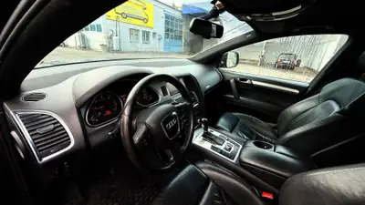 Audi Q7 3.0 TDI Quattro — SUV premium 7 places, motorisation diesel puissante — Miniatur 9