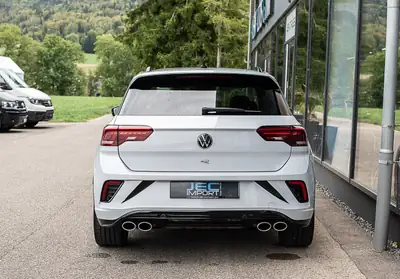 VW T-Roc 2.0 TSI R 4Motion — SUV performant 301 ch, traction intégrale, toit panoramique — Armaturenbrett
