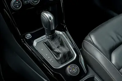 VW T-Roc 2.0 TSI R 4Motion — SUV performant 301 ch, traction intégrale, toit panoramique — Miniatur 14