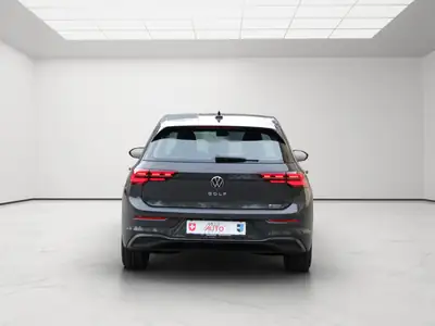 VW Golf 2.0 TDI Life DSG 4Motion — Diesel économe, tout-terrain urbain et routier — Innenraum