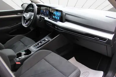 VW Golf 2.0 TDI Life DSG 4Motion — Diesel économe, tout-terrain urbain et routier — Miniatur 12