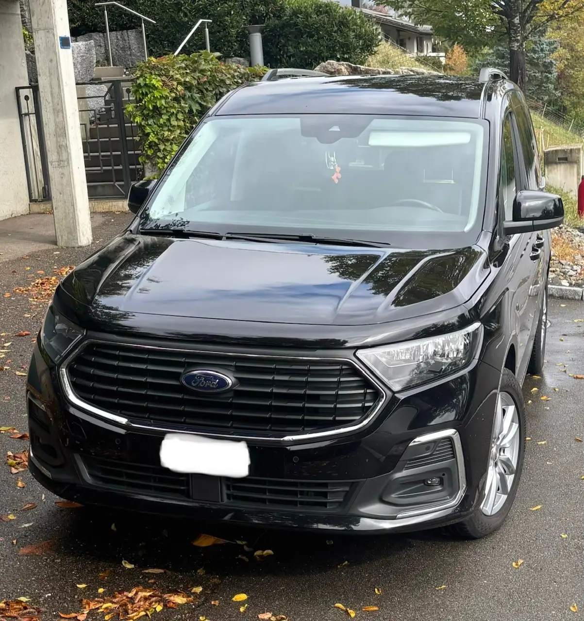 Ford Tourneo Connect 2022 occasion Häuslenen — 1