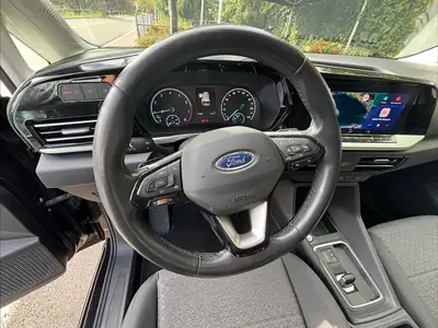 Ford Tourneo Connect 1.5 EcoBoost 114 PS — Monospace polyvalent, entretien impeccable — detail