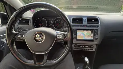 VW Polo 1.0 TSI 110 — Citadine dynamique, DSG et consommation maîtrisée — intérieur
