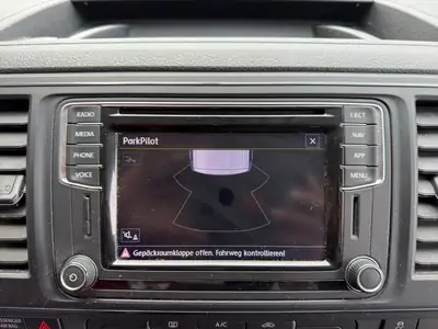 VW T6 2.0 TDI 4Motion — Utilitaire robuste tout-terrain, 150 ch et traction intégrale — Miniature 14