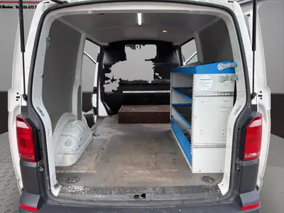 VW T6 2.0 TDI 4Motion — Utilitaire robuste tout-terrain, 150 ch et traction intégrale — Miniature 18