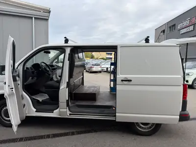 VW T6 2.0 TDI 4Motion — Utilitaire robuste tout-terrain, 150 ch et traction intégrale — Miniature 19