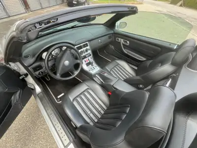 Mercedes-Benz SLK 230 Kompressor Final-Edition — Cabriolet sportif, 94'575 km, sans sinistre — détail