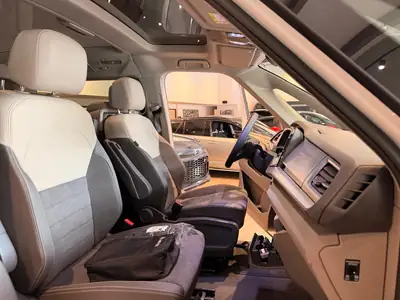 VW T7 Multivan 1.5 eHybrid Life 4Motion — Monospace hybride rechargeable 7 places, garantie 5 ans — Miniatur 31