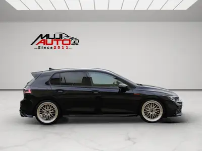 VW Golf 2.0 TSI GTI DSG 2023 — Performance 245 ch, styling affûté, kilométrage modéré — Detail