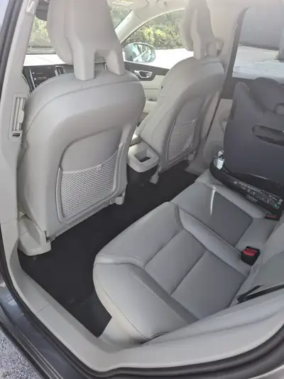 Volvo XC60 2.0 T5 Inscription AWD — SUV premium 2017, 117'000 km, sans sinistre — tableau de bord