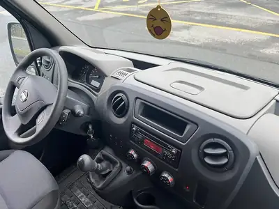 Nissan NV400 L1H1 Premium — 9 places, diesel robuste, 67 500 km seulement — cruscotto