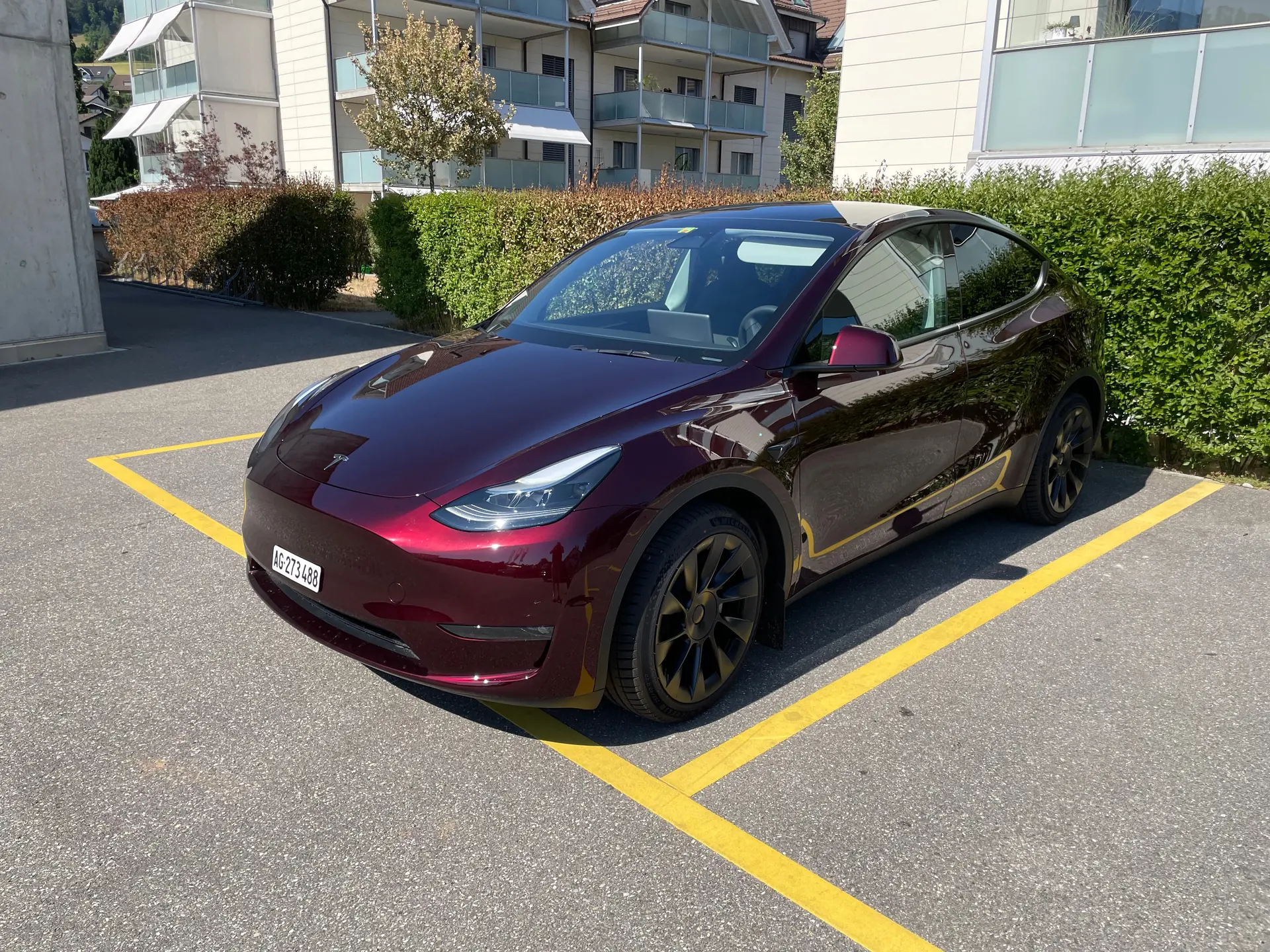 Tesla Model Y Long Range D — SUV électrique 514 ch, 61'000 km seulement