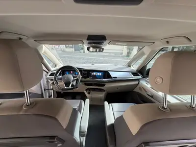 VW T7 Multivan 2.0 TSI Liberty — Monospace 7 places, attelage, entretien AMAG — Miniature 14