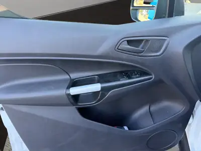 Ford Transit Connect Van T210 — Utilitaire compact 1.0 EcoBoost, entretien suivi — Miniature 12