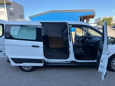 Ford Transit Connect Van T210 — Utilitaire compact 1.0 EcoBoost, entretien suivi — Miniature 19