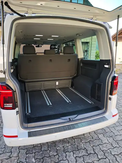 VW T6.1 Multivan 2.0 TDI 150 — 7 places, équipement camping, faible kilométrage — détail