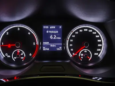 VW T6.1 Multivan 2.0 TDI 150 — 7 places, équipement camping, faible kilométrage — tableau de bord