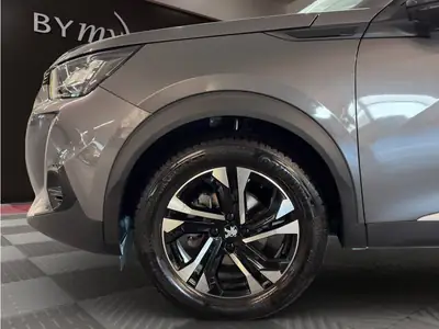Peugeot 2008 1.2 PureTech Allure — SUV urbain dynamique, boîte auto EAT8 — Miniatur 12