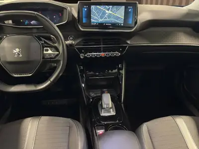 Peugeot 2008 1.2 PureTech Allure — SUV urbain dynamique, boîte auto EAT8 — Miniatur 15