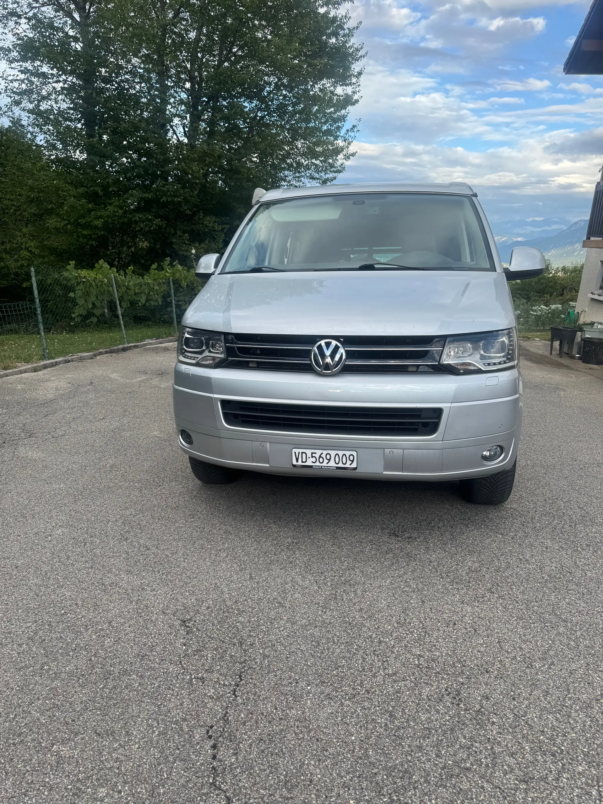 VW T5 2.0 TDI 140 Beach — Monospace diesel robuste, sans sinistre