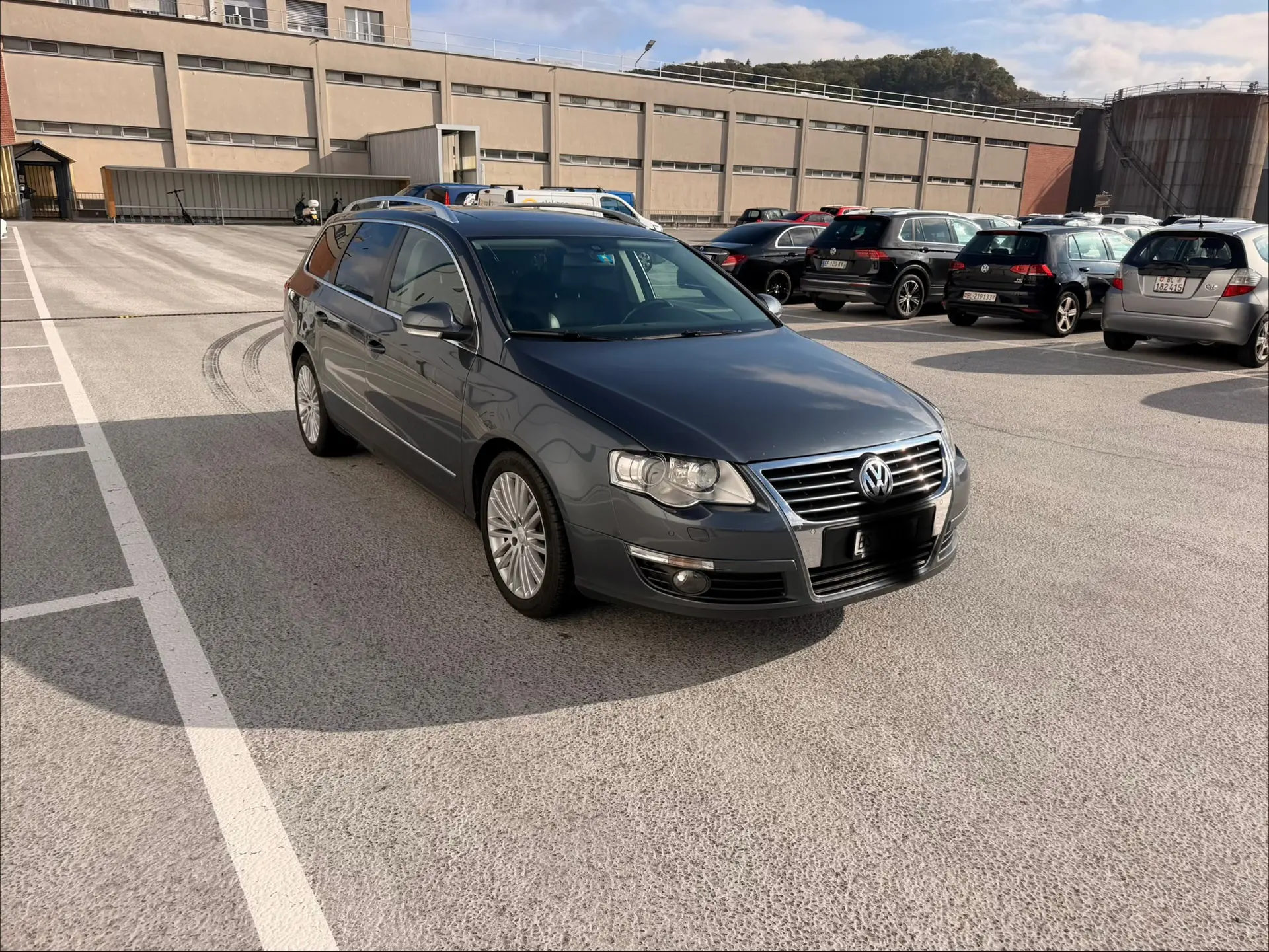 Volkswagen Passat 2010 occasion Basel — 1