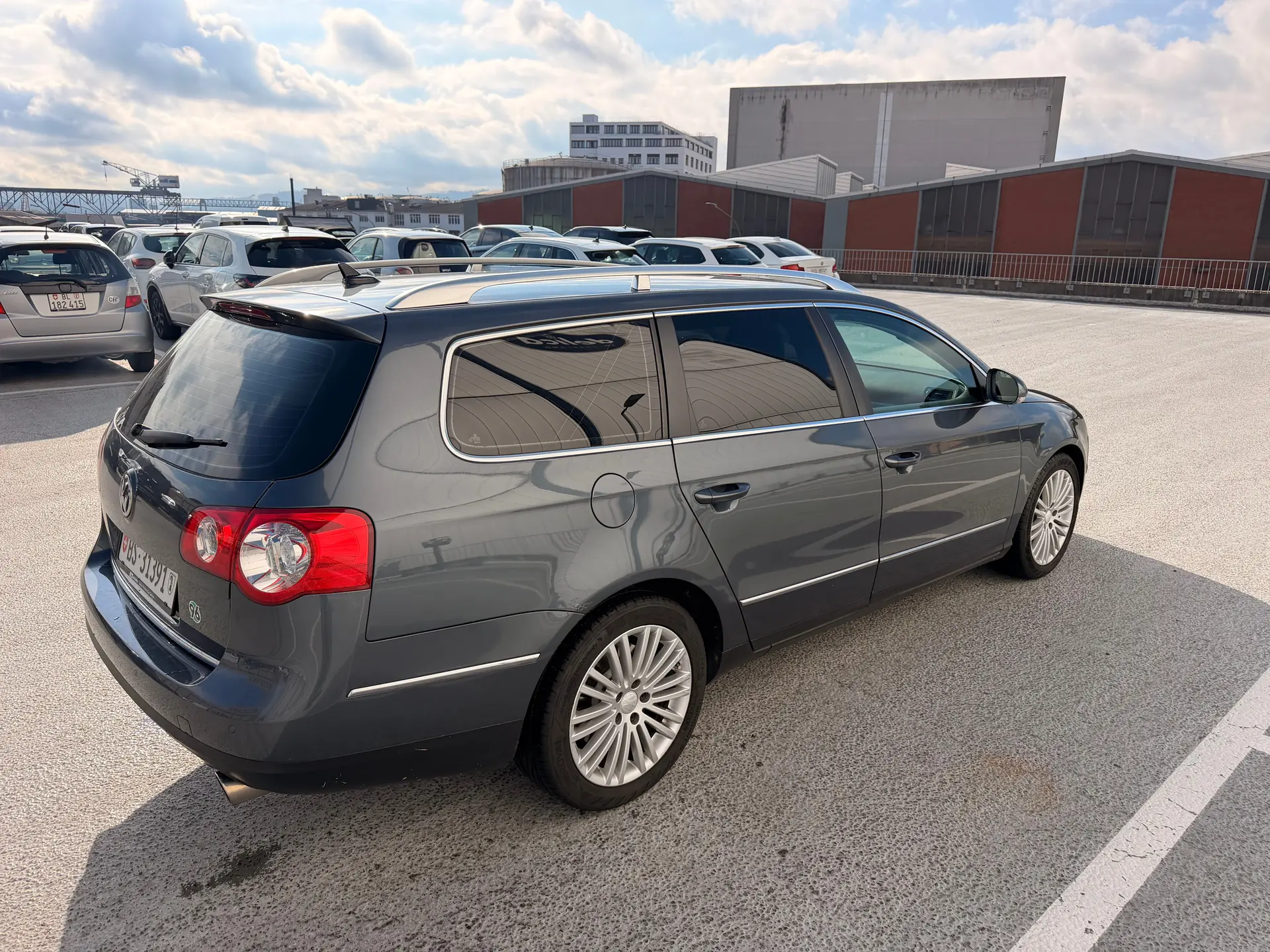 Volkswagen Passat 2010 occasion Basel — 3