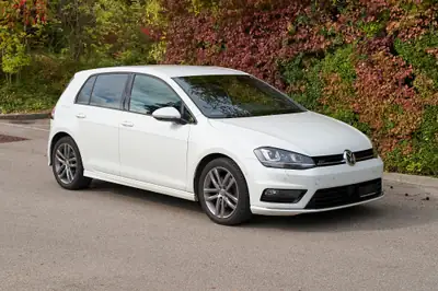 VW Golf 2.0 TDI Allstar R-Line — Diesel performant, 116 000 km seulement — intérieur