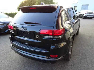 Jeep Grand Cherokee 3.0 CRD Night Eagle — SUV premium diesel, tout-terrain réputé — arrière