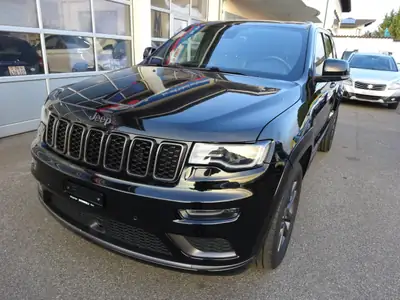 Jeep Grand Cherokee 3.0 CRD Night Eagle — SUV premium diesel, tout-terrain réputé — vue extérieure