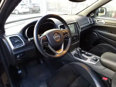Jeep Grand Cherokee 3.0 CRD Night Eagle — SUV premium diesel, tout-terrain réputé — Miniature 8