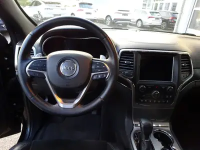 Jeep Grand Cherokee 3.0 CRD Night Eagle — SUV premium diesel, tout-terrain réputé — Miniature 9