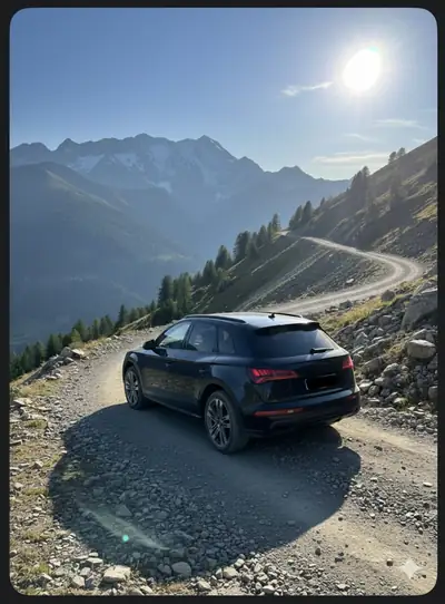 Audi SQ5 3.0 V6 TDI Quattro — SUV sportif diesel hybride, 347 ch — exterior view