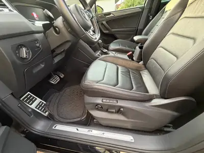 VW Tiguan 2.0 TSI Highline DSG — SUV dynamique 230 PS, 4MOTION, première main — Miniatura 9