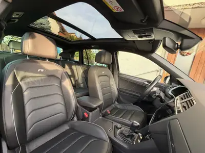 VW Tiguan 2.0 TSI Highline DSG — SUV dynamique 230 PS, 4MOTION, première main — Miniatura 8