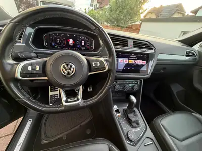 VW Tiguan 2.0 TSI Highline DSG — SUV dynamique 230 PS, 4MOTION, première main — Miniatura 11