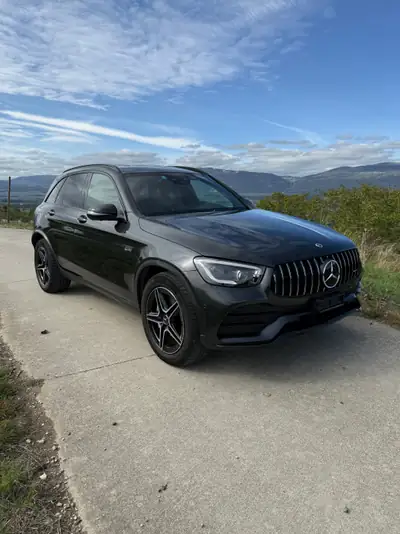 Mercedes-Benz GLC 43 AMG 4MATIC — SUV haute performance, 101 000 km, sans sinistre — côté