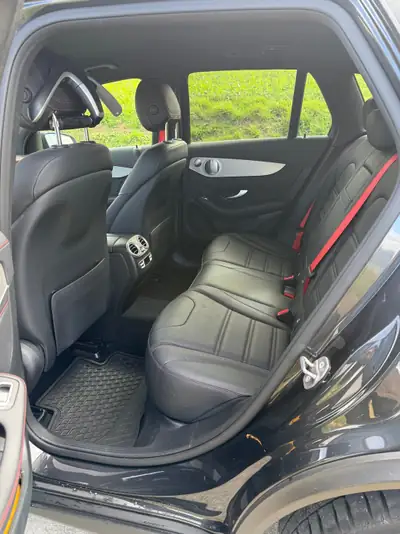Mercedes-Benz GLC 43 AMG 4MATIC — SUV haute performance, 101 000 km, sans sinistre — tableau de bord