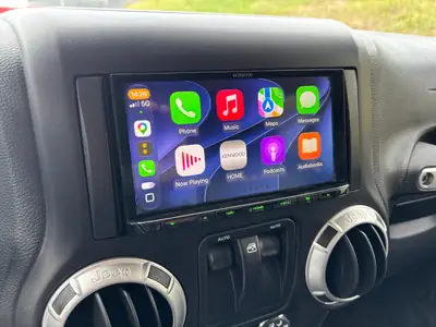 Jeep Wrangler 3.6 V6 Sahara — Authentique SUV 4x4, Dual Top et moteur V6 284 ch — Miniatura 13
