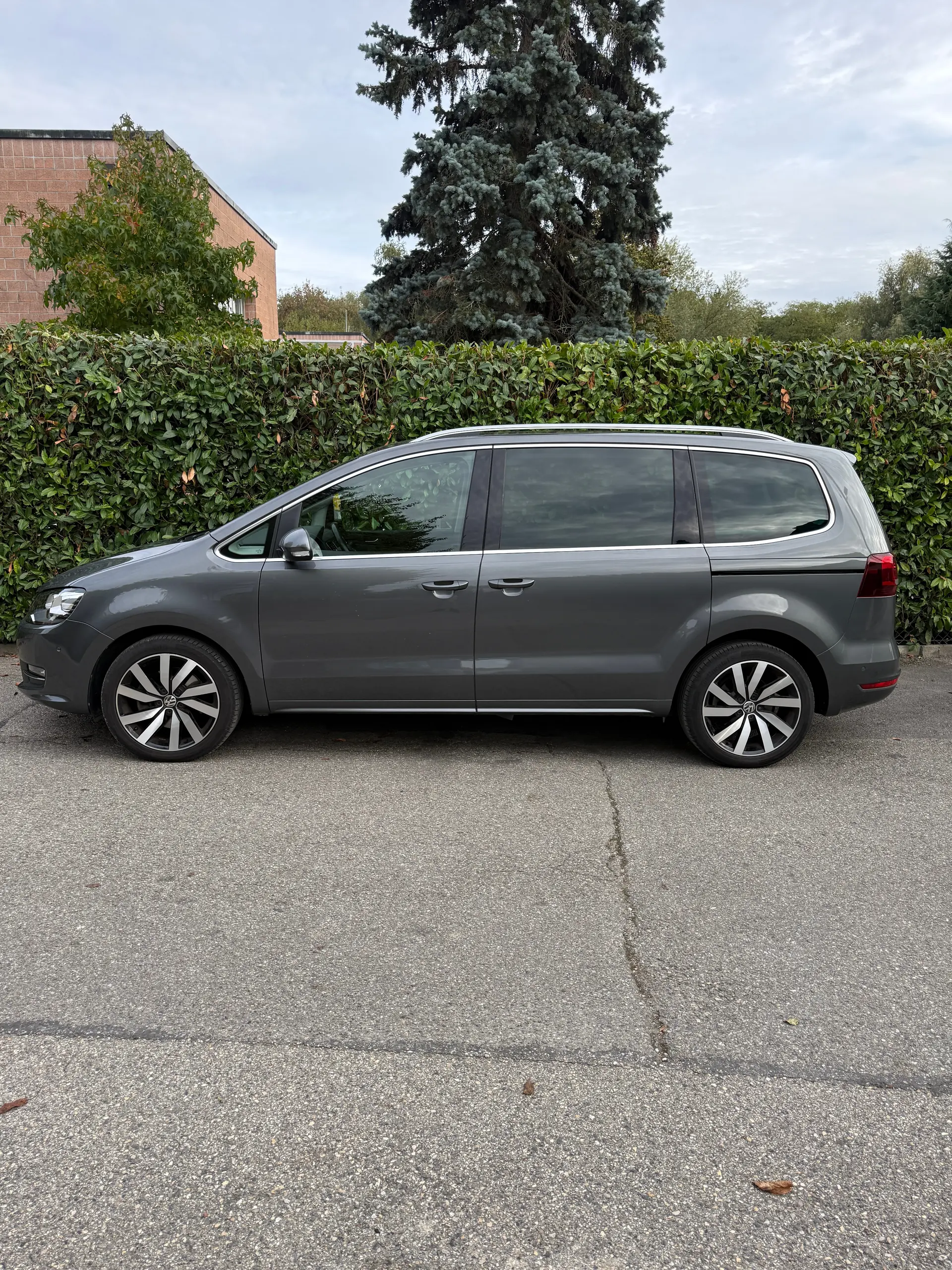 Volkswagen Sharan 2022 occasion Genève — 3