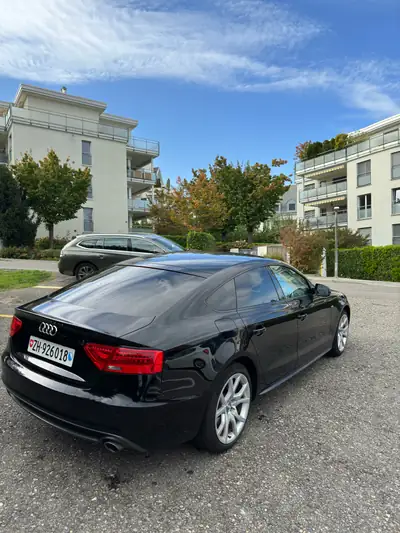 Audi A5 3.0 V6 TDI Sportback — Élégance diesel sportive, très bon état — vista posteriore