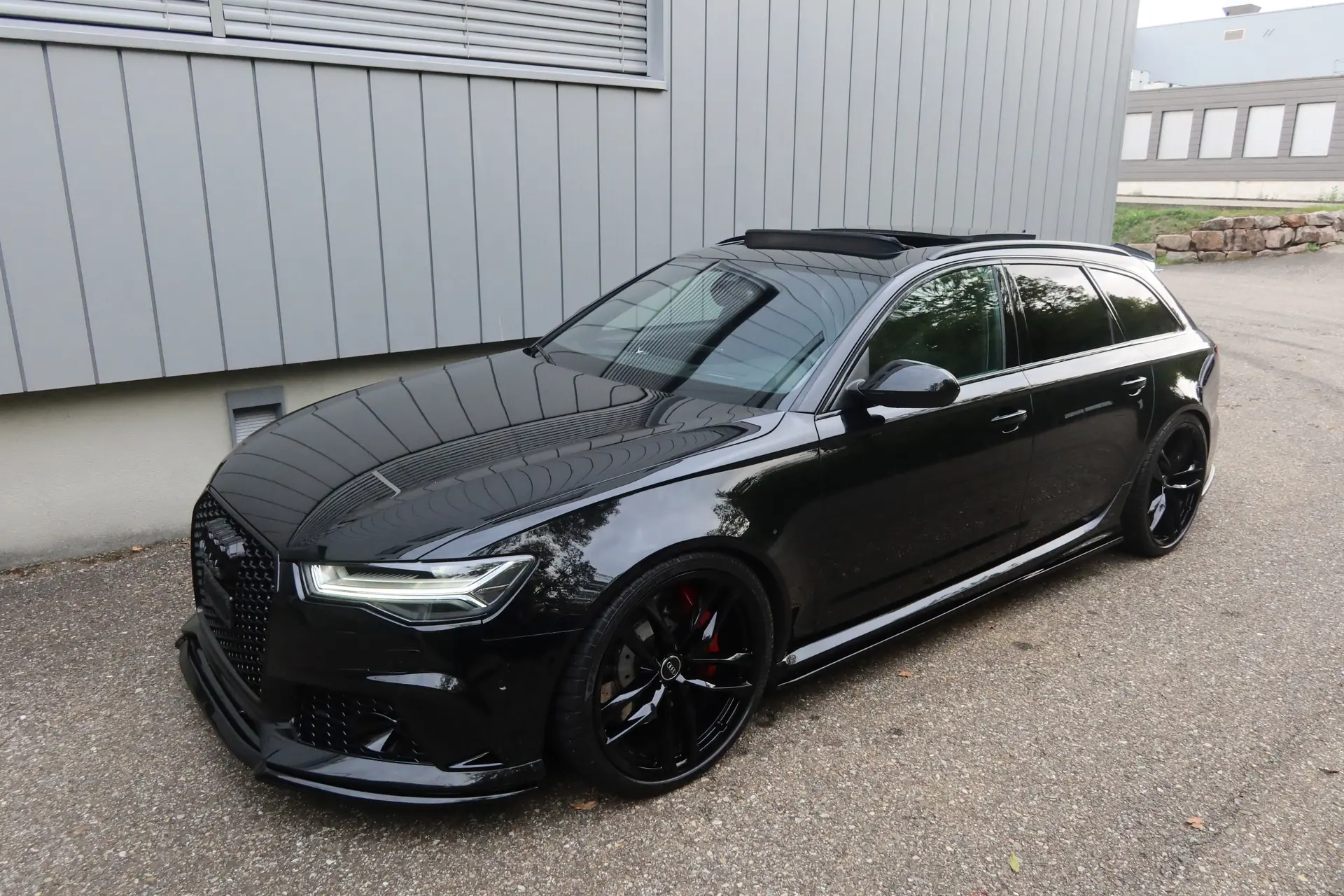 Audi RS6 Avant 4.0 V8 TFSI — Break haute performance, 605 ch et tuning premium
