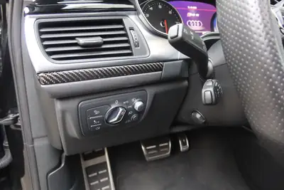 Audi RS6 Avant 4.0 V8 TFSI — Break haute performance, 605 ch et tuning premium — detail