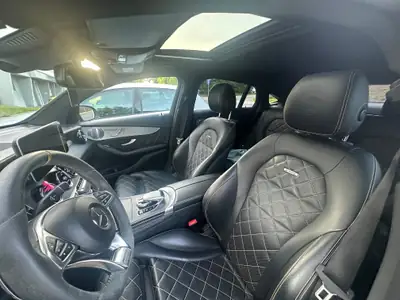 Mercedes-Benz GLC 63 S AMG 4MATIC+ — Coupé haute performance, 510 ch, 74'000 km seulement — tableau de bord