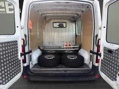 Renault Master T28 2.3 dCi L1H1 — Utilitaire fiable, 194 000 km, entretien diesel — Miniatur 12