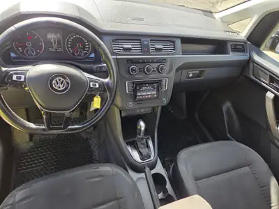 VW Caddy 2.0 TDI 150 BMT DSG 4Motion — Utilitaire polyvalent, 4x4 intégral, 259'000 km — dettaglio