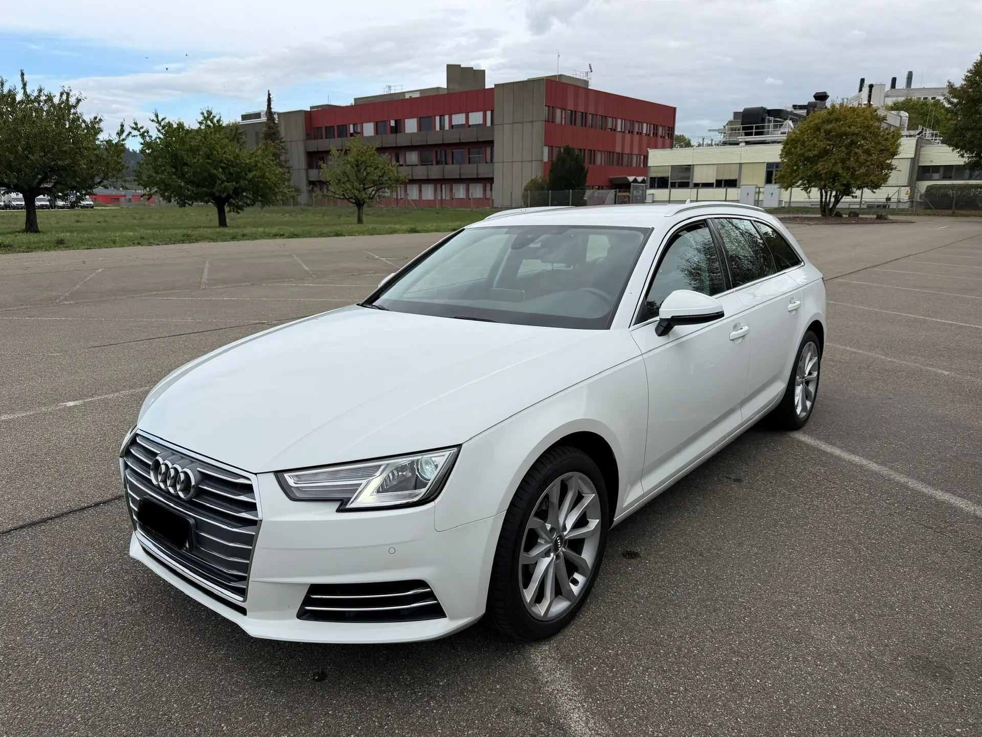 Audi A4 2016 occasion Stein — 1